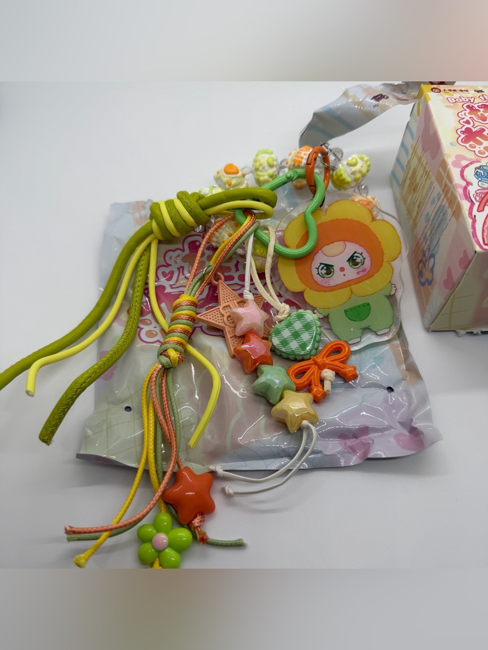 Baby Three Love Chain Acrylic Key Ring Confirmed‎ Yellow, Green, & Orange